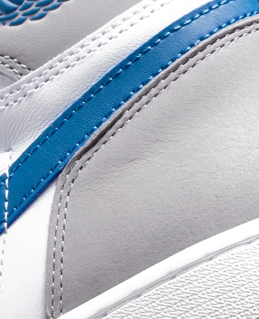 Air Jordan 1 True Blue