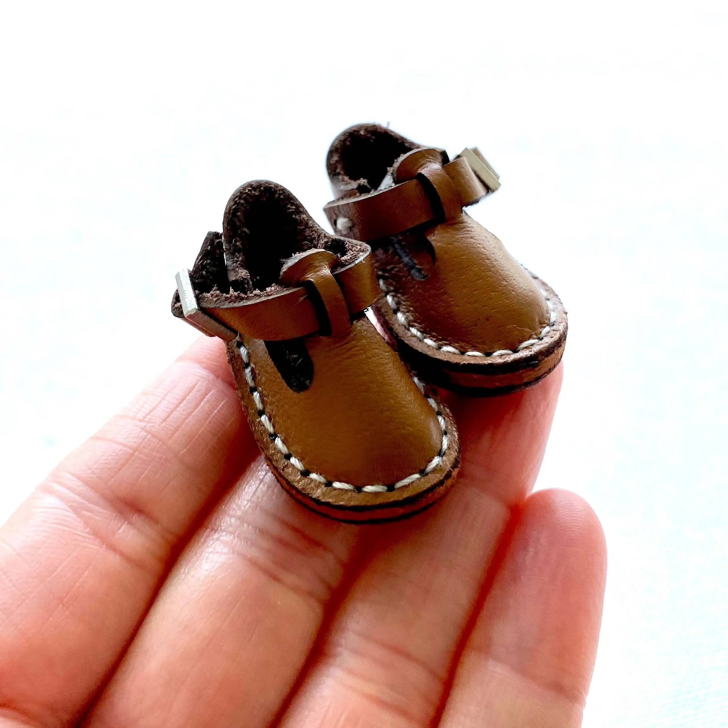 Brown leather doll shoes Blythe Vintage doll shoes 34mm