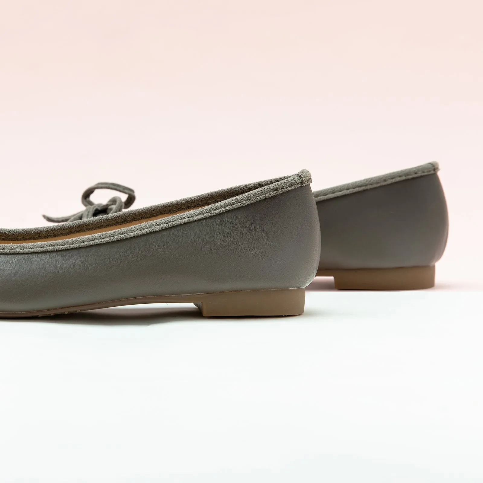 Cap-Toe Ballet Flats (Elena)