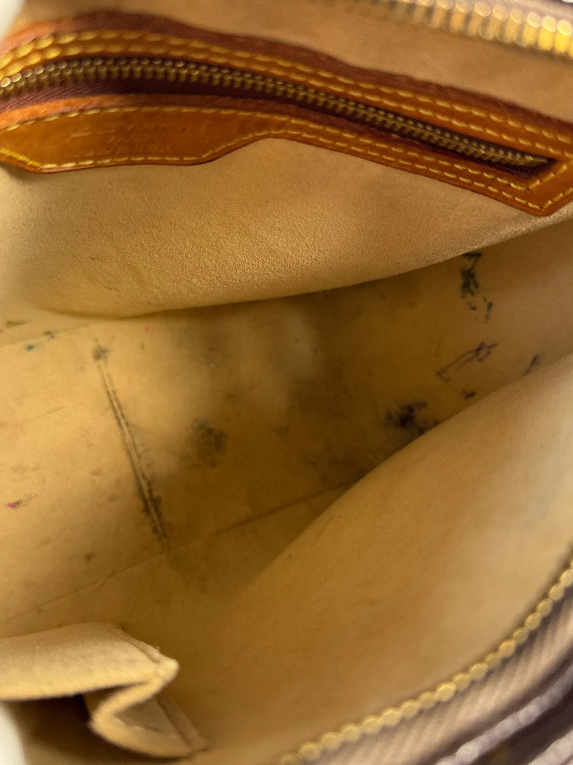 Louis Vuitton monogram looping MM shoulder bag SD1021