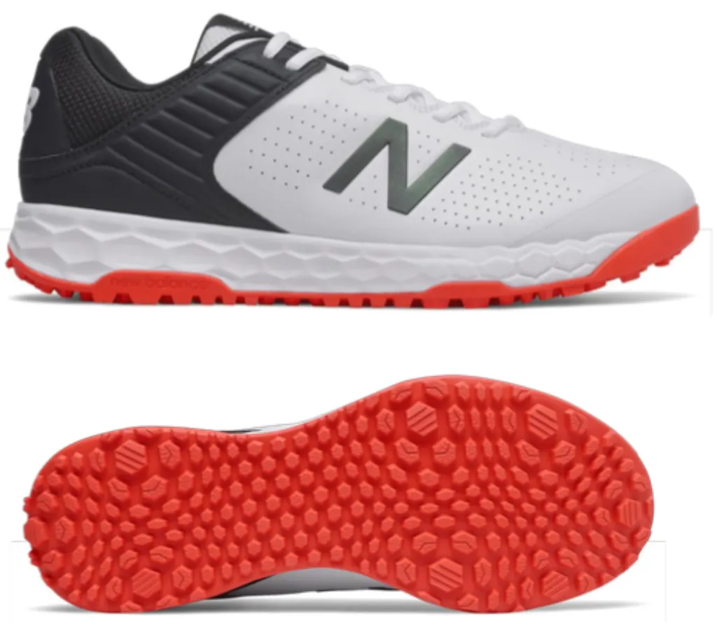 New Balance Men's CK 4020 I4 Cricket Shoes (WIDE)