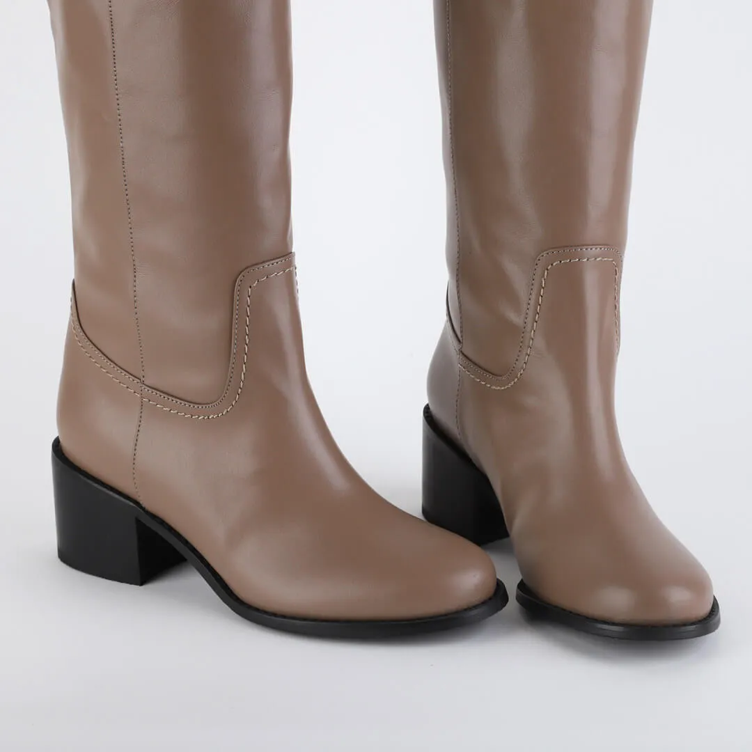 *UK size 13 - MAEVE - black leather, 5cm heels