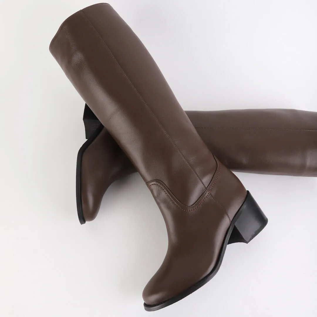 *UK size 13 - MAEVE - black leather, 5cm heels