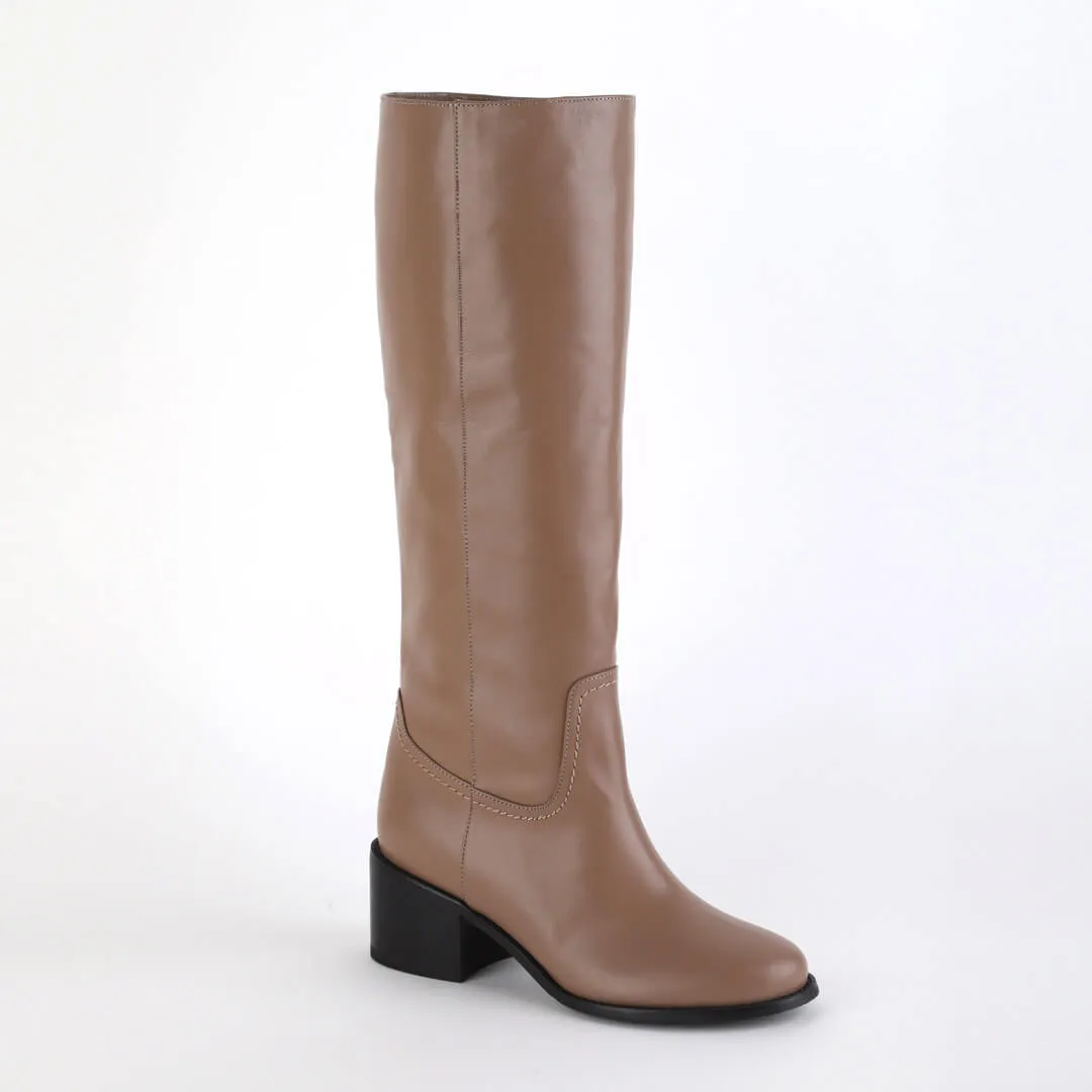 *UK size 13 - MAEVE - black leather, 5cm heels