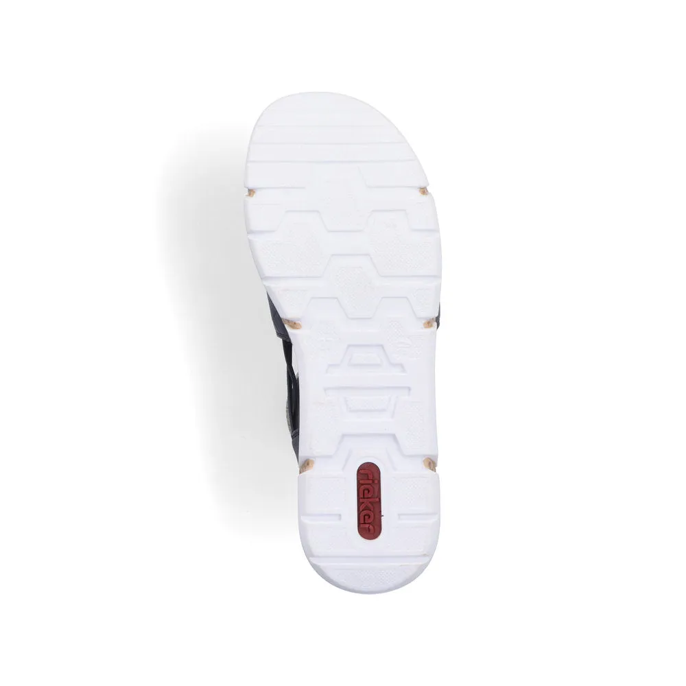 V2368 Regina
