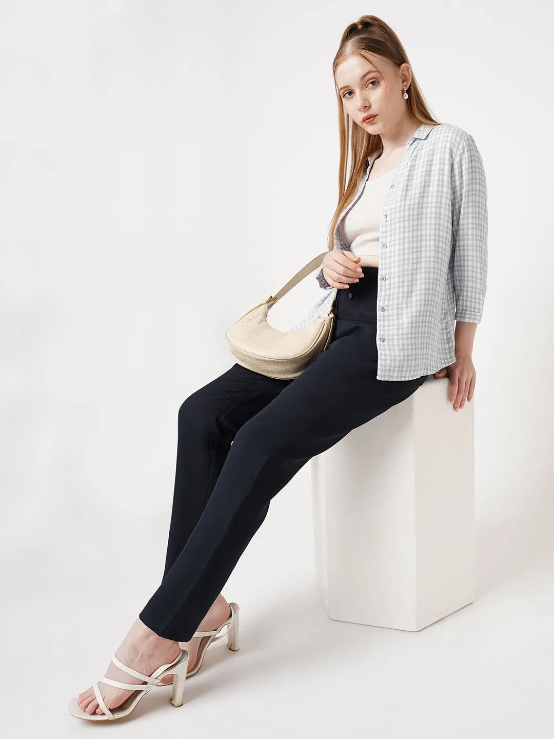 Women Navy Mid-Rise Slim Fit Trouser