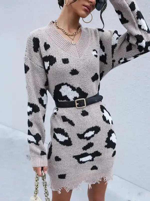 Women’s knitted long-sleeved leopard print sweater dress (without belt)